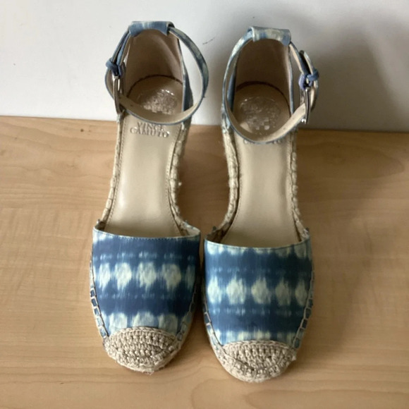 Vince Camuto Shoes - Vince Camuto wedge  espadrille size 8